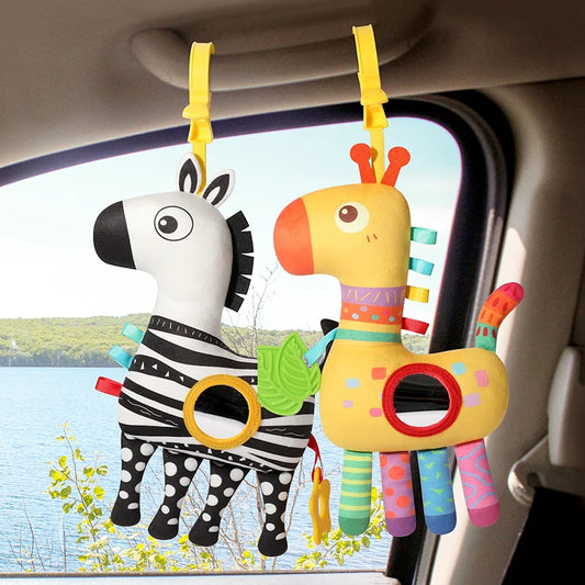 Jirafa colorida para colgar en el coche, Sonajero, mordedor suave, multifuncional