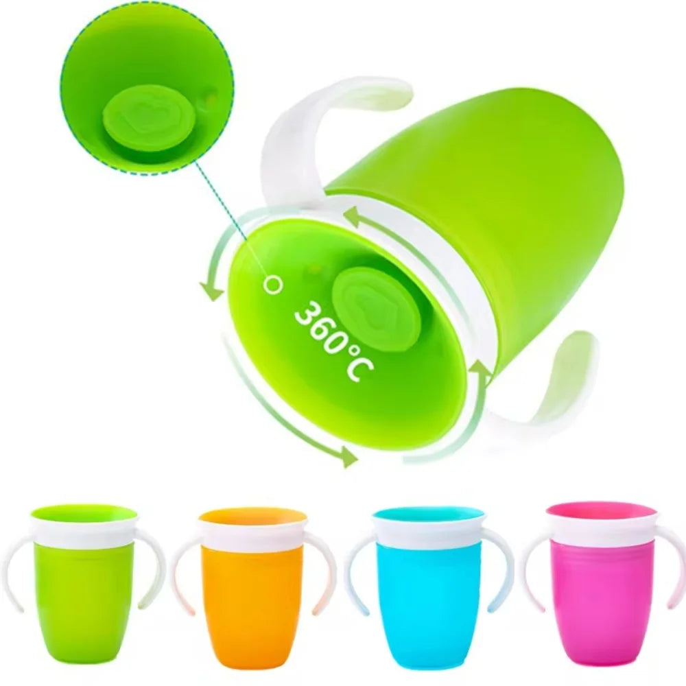 Vaso de aprendizaje para bebés con tapa antiderrame